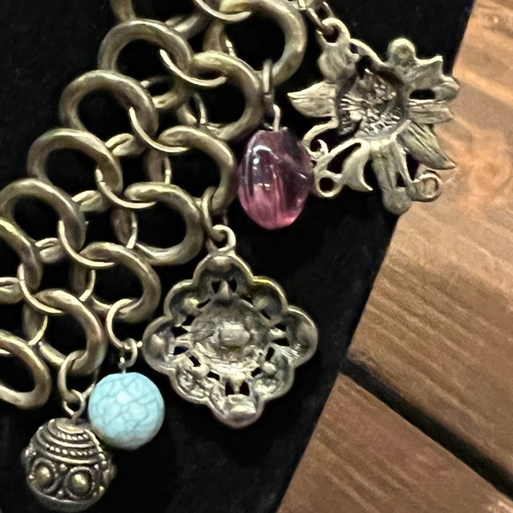 Premier Design Necklace/ bracelet/earrings -gold tone with stones and charms. - Picture 4 of 15